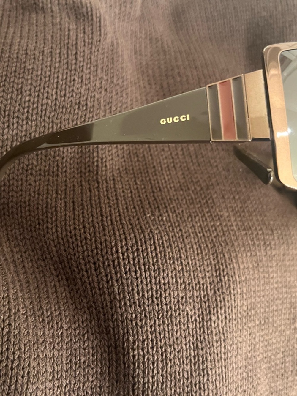 Gucci Brown Gradient Aviator Sunglasses with Gold Frame - Picture 7 of 8